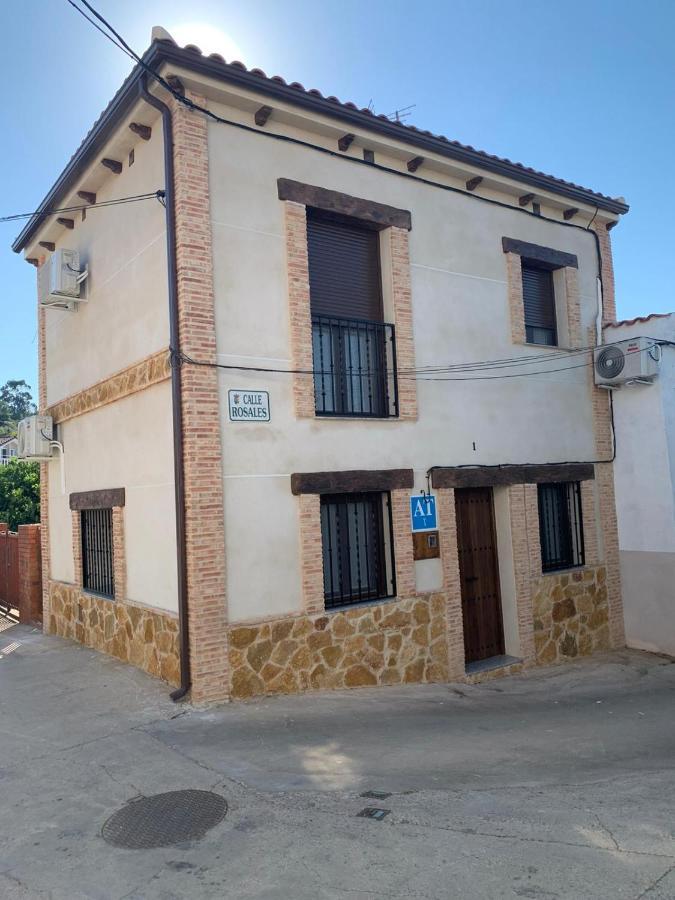 La Fuentenita Santa Cruz de Paniagua Exteriör bild